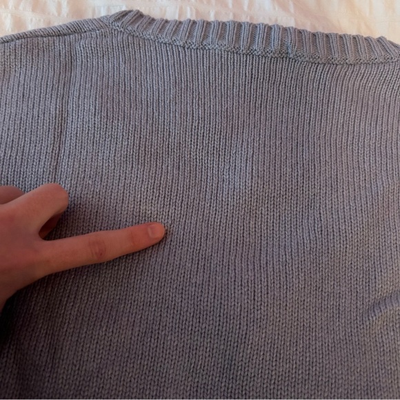 brandy melville leigh sweater - Picture 3 of 7